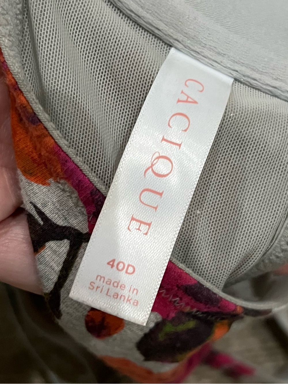 Lane Bryant cacique underwire bra 40D t-shirt - Picture 3 of 3